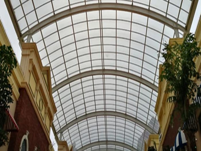 吕梁屋面网架顶棚吊装方案